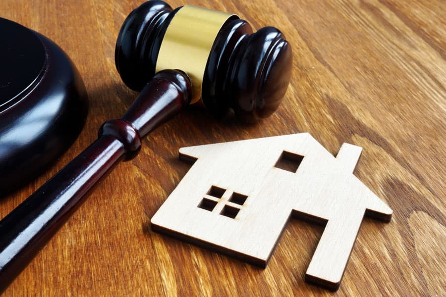 Derecho inmobiliario en Ribeira
